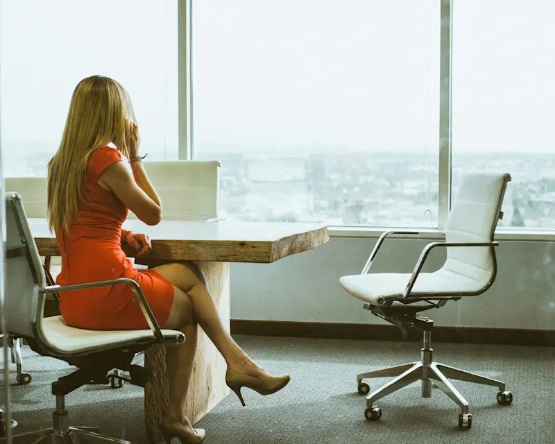 How AI web assistants qualify leads before your team responds